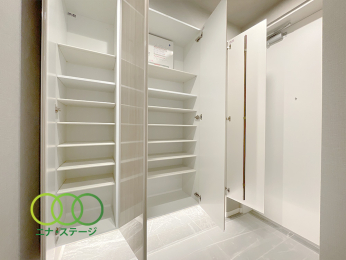  �����փV���[�Y�{�b�N�X��