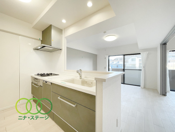  ���L�b�`����
�H��@�E�򐅋@�\�t��