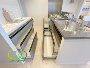  ���L�b�`���@���[��