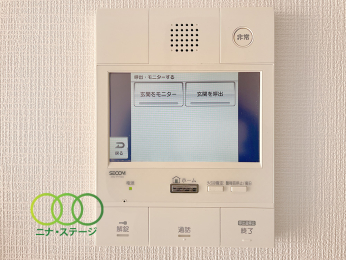  ���������j�^�[�z����