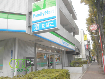  �t�@�~���[�}�[�g���ێq�O���ړX�܂Ł@519���@�k��7��