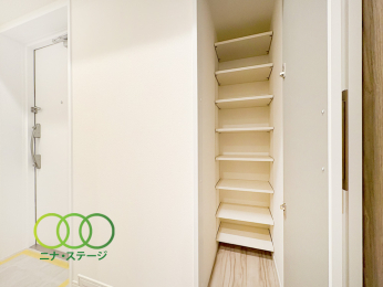  �V���[�Y�{�b�N�X