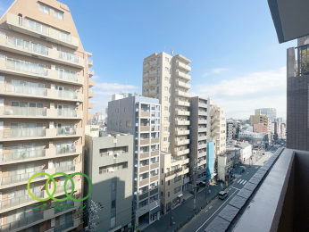  �����]��
�k�������o���R�j�[����̒��]