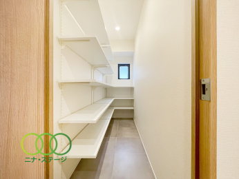  �V���[�Y�C���N���[�N