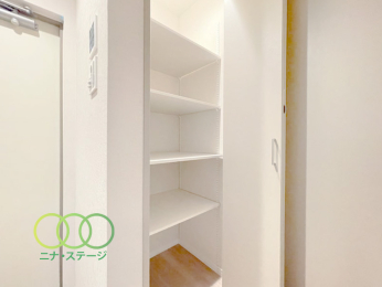  �����[��