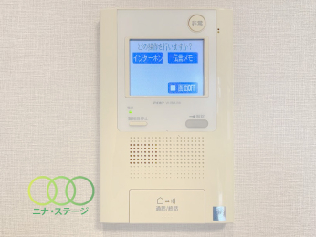  TV���j�^�[�t���C���^�[�t�H��