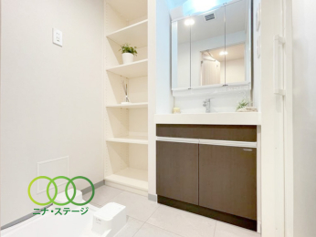  ���p�E�_�[���[����