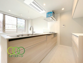  ���L�b�`����