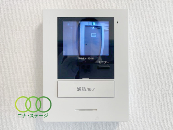  TV���j�^�[�t���C���^�[�t�H��