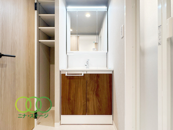  ���p�E�_�[���[����