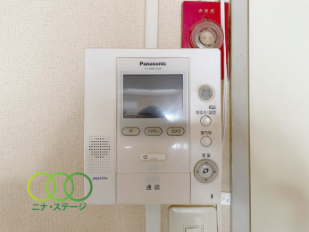  ���������j�^�[�z����