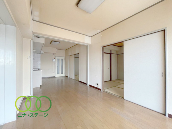  ��LDK�P�Q�D�O����
�E�RLDK�A�T�K�A�쓌�����A�z������ǍD
�E�p�����A���]�ǍD��