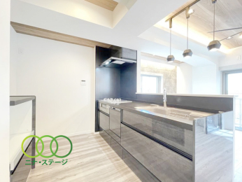  ���L�b�`����
�R���R�����E�H��@�t��
�w�ʃJ�b�v�{�[�h����