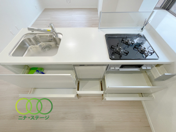  ���L�b�`���@���[��