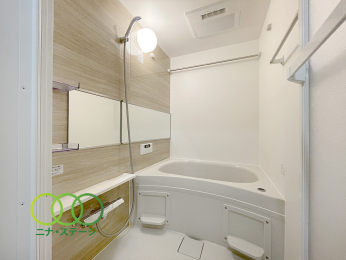  ���o�X���[����