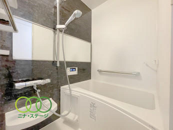  ���o�X���[����