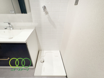  ��������@�u��