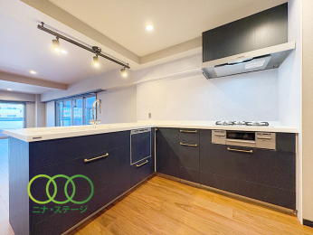  ���L�b�`����
�H��@�E�򐅋@�\�t��