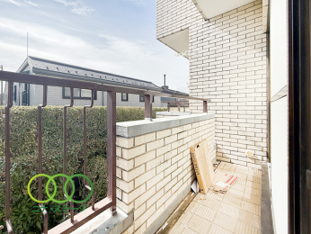  ���o���R�j�[��
������A���r���O�אڃo���R�j�[