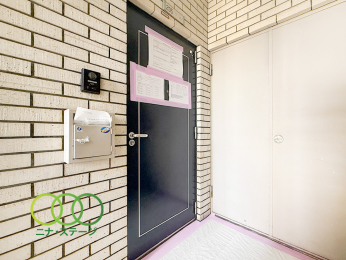  �����ց�