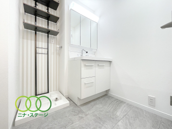  ���p�E�_�[���[����