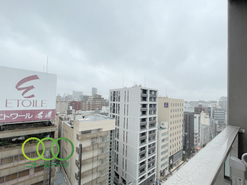  �����]��