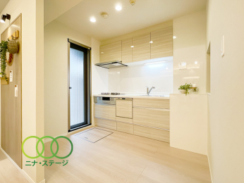  ���L�b�`����
�H��@�E�򐅋@�\�t��