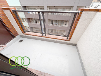  ���o���R�j�[��
�k�������A�m���P�אڃo���R�j�[