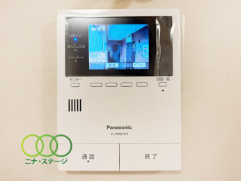  TV���j�^�[�t���C���^�[�t�H��