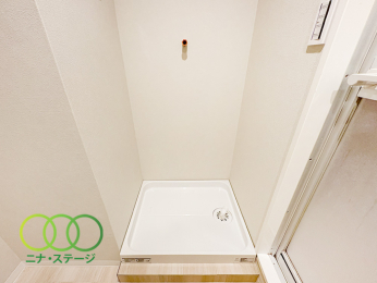  ��������@�u��