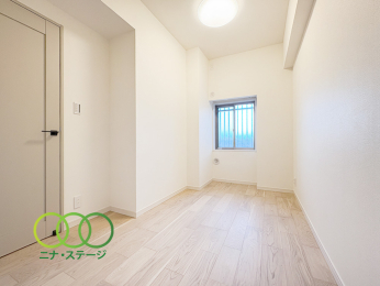  ���T�[�r�X���[����
��S�D�S��