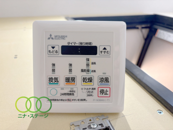  �����������@�����R����