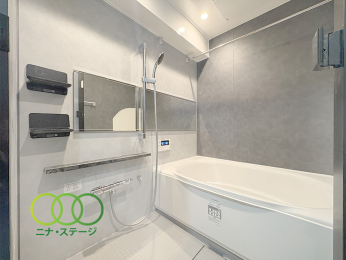  ���o�X���[����