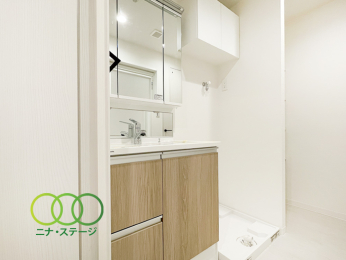  ���p�E�_�[���[����