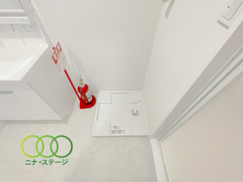  ��������@�u��