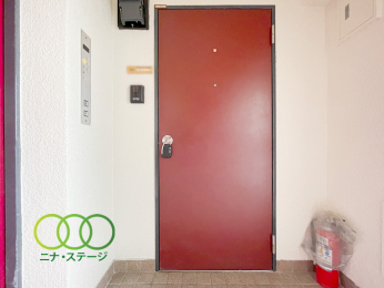  �����ց�