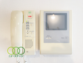  �I�[�g���b�N�C���^�[�t�H��