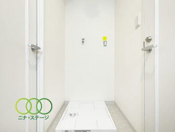  ��������@�u��