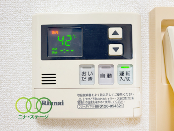  �L�b�`��������