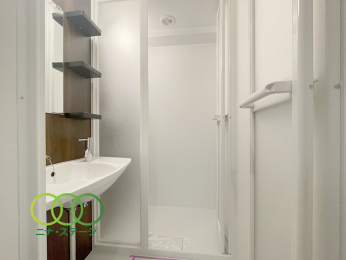  ���V�����[���[����