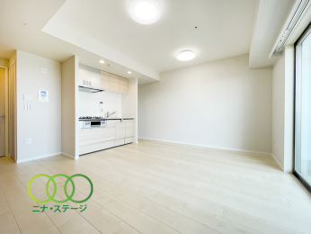  �����r���O��
��P�Q�D�W���@�P�QF�E������