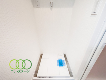  ��������@�u��