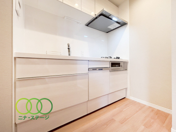  ���L�b�`����
�H��@�E�򐅋@�\�t��