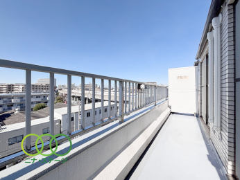  ���o���R�j�[��
�k�������A��U�D�S�W�u�̃��C�h�o���R�j�[