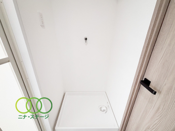  ��������@�u��