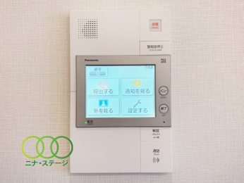  TV���j�^�[�t���C���^�[�t�H��