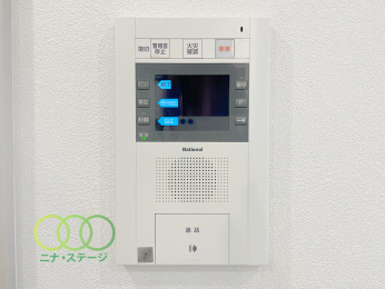  TV���j�^�[�t���C���^�[�t�H��