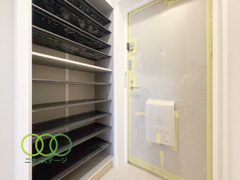  �V���[�Y�{�b�N�X
���R�������\��