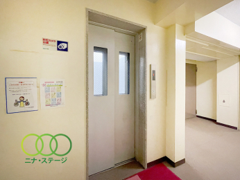  �G���x�[�^�[