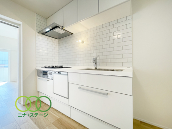  ���L�b�`����
�H��@�E�򐅋@�\�t��